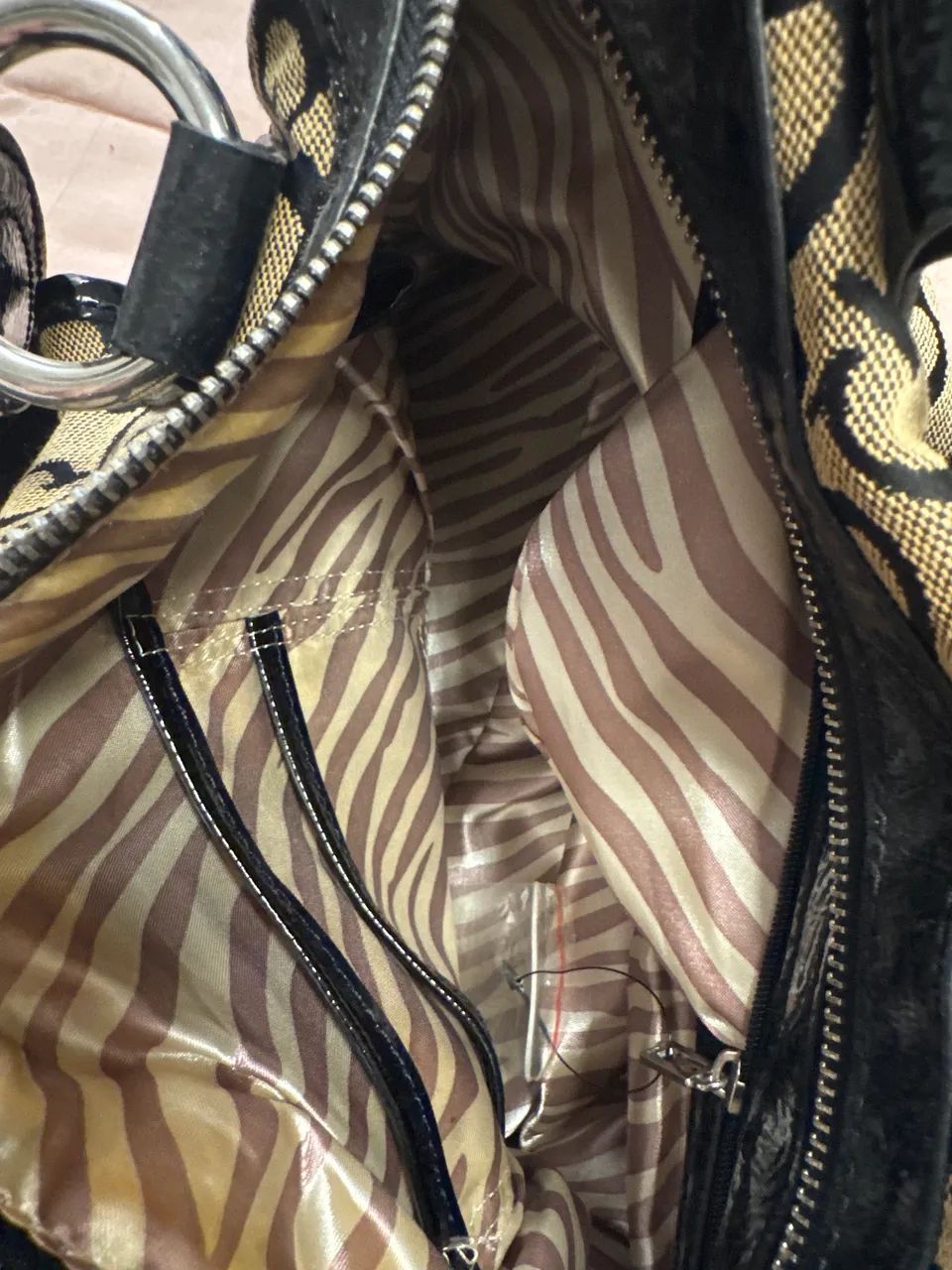 Bolsa Guess Original sem uso com etiqueta  - Foto 3