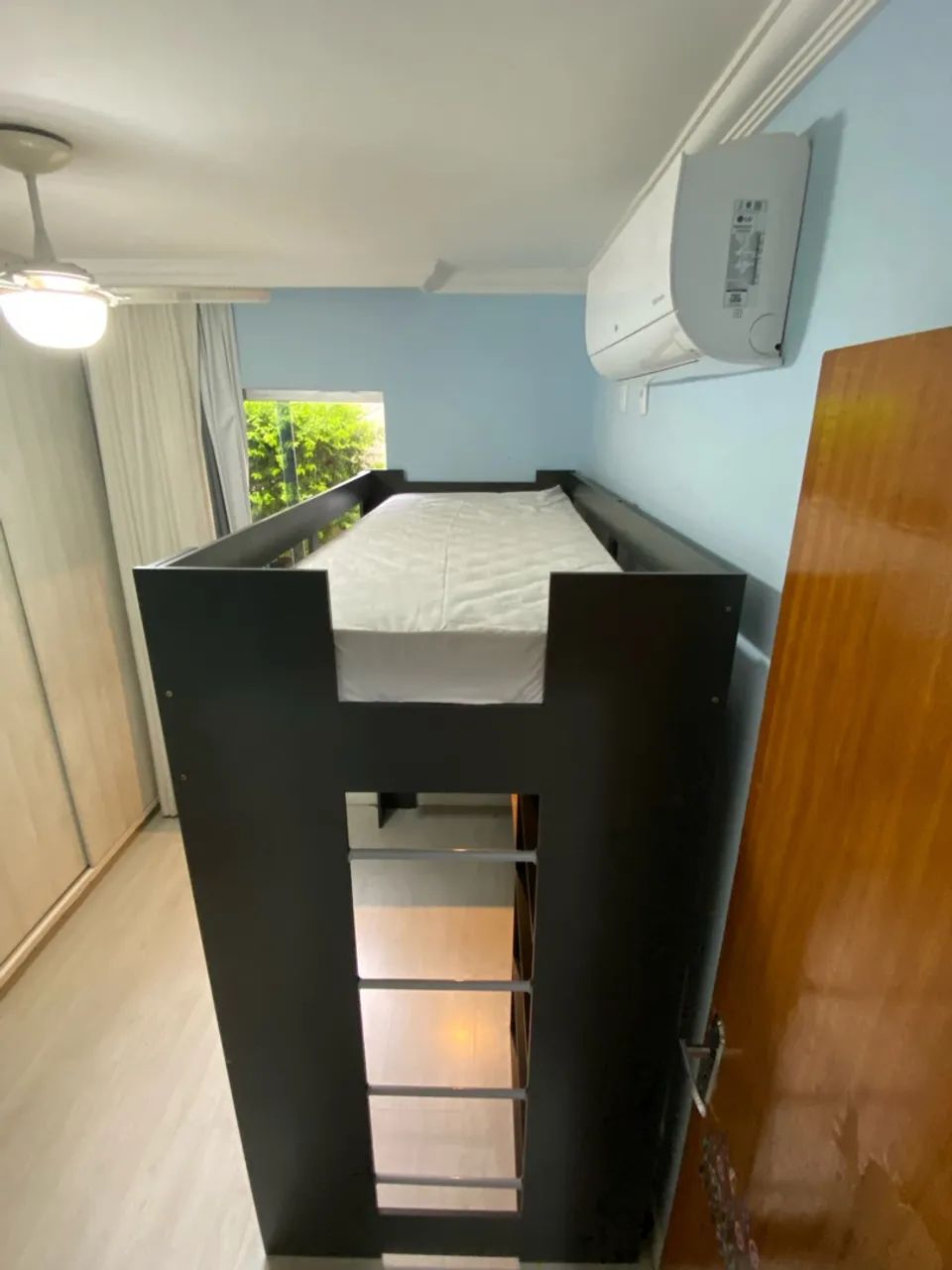 Cama Alta Solteiro + Escrivaninha + Estante - Ganhe Espaço! - Foto 3