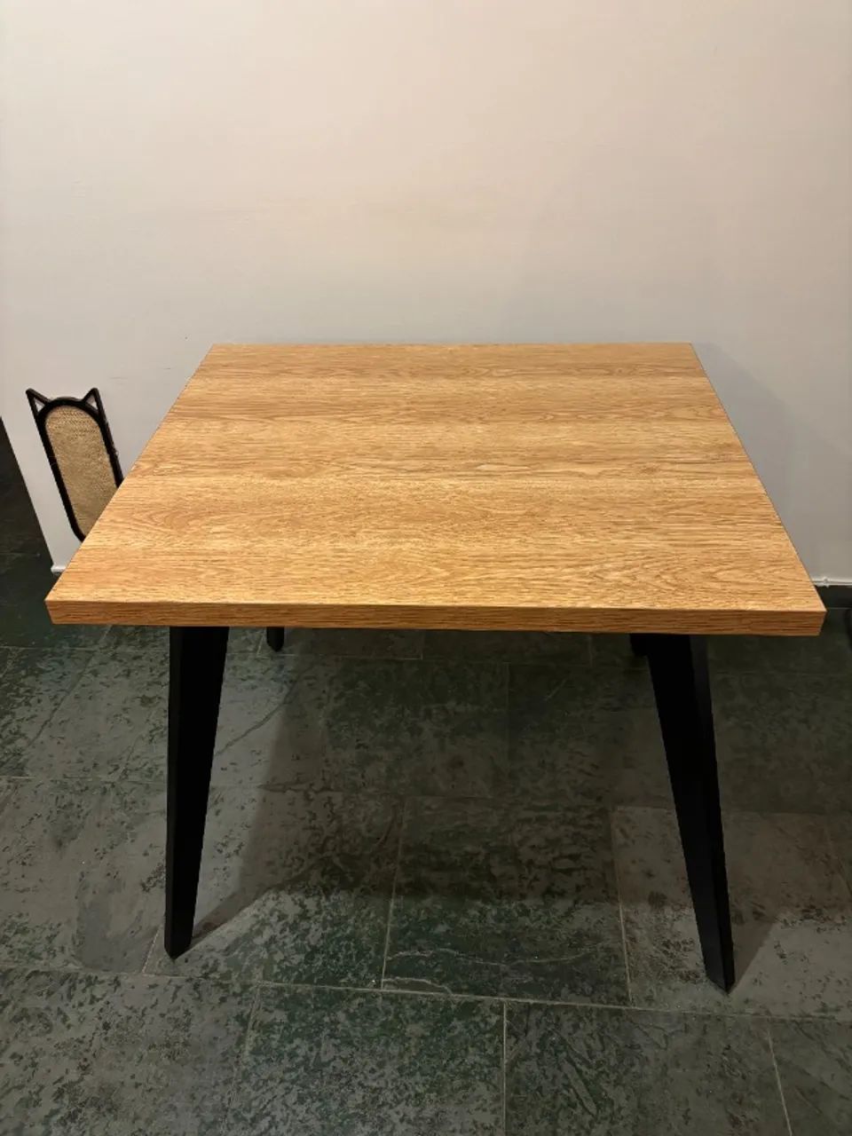 Mesa de jantar 90x80 cm + 2 cadeiras - Foto 2