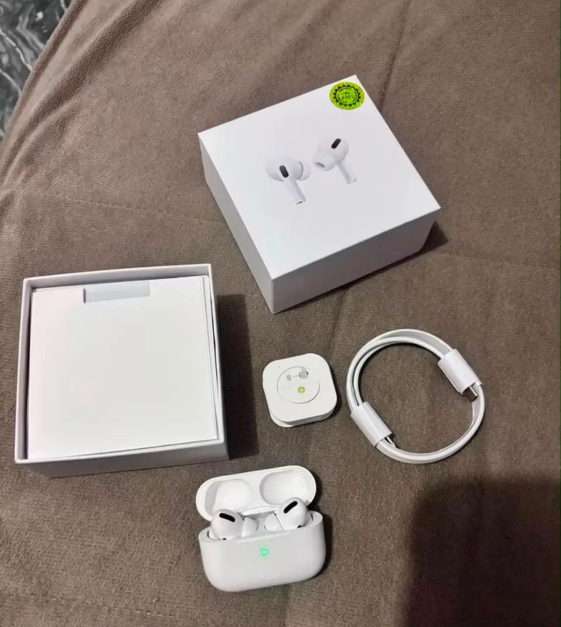 AirPods Pro