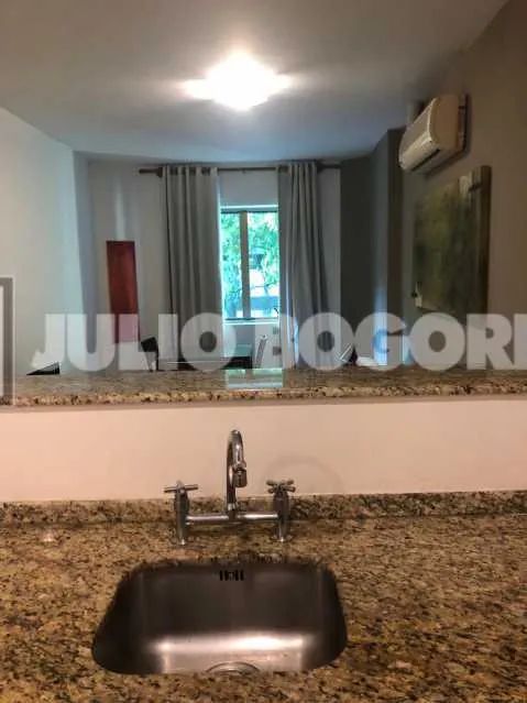 BORGES DE MEDEIROS, QUARTO E SALA 40M2 COM VAGA E SERVIÇOS - Foto 5