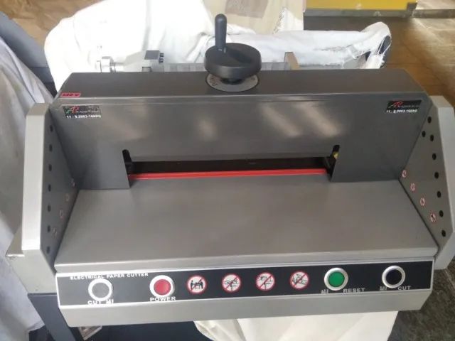 guilhoitna eletrica