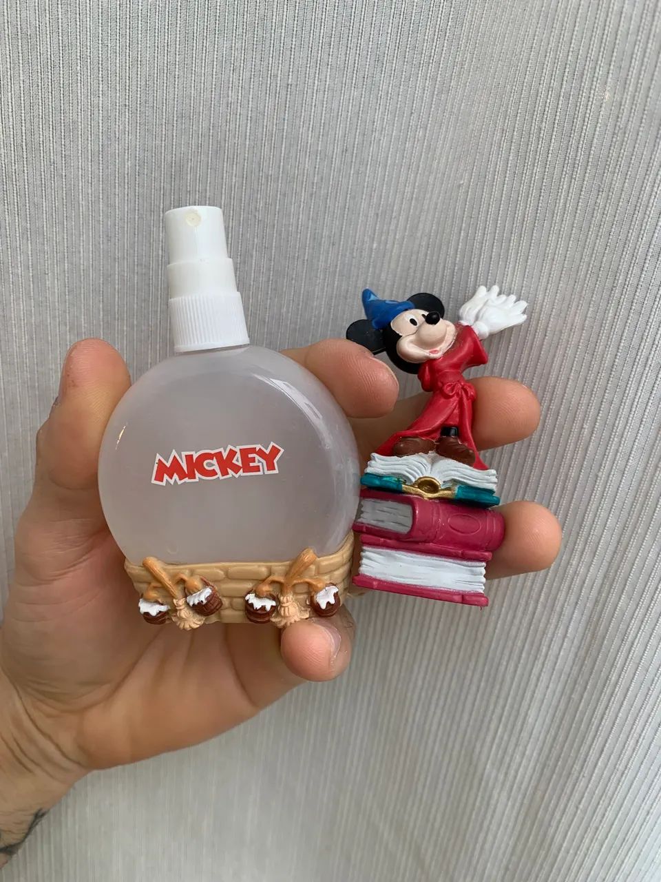 Frasco de Perfume Disney Vintage Importado - Foto 2