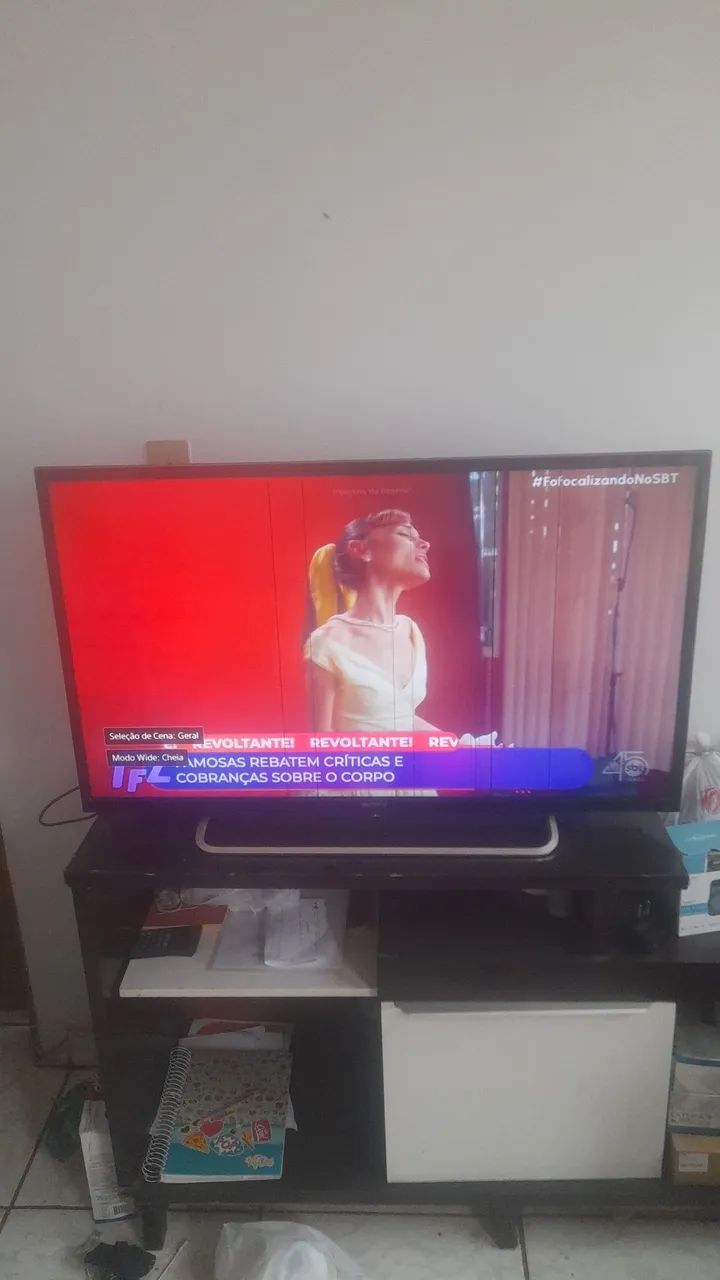 Vendo uma TV 42 em ótima estado 