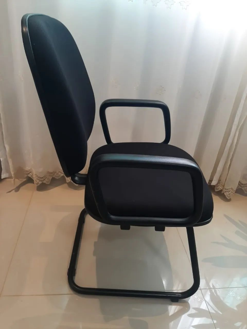 Cadeira de Escritório Fixa  - Foto 2