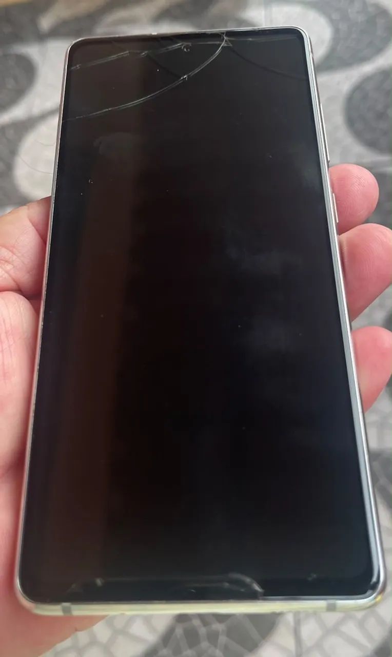 Vendo SAMSUNG GALAXY S20 FÉ - Foto 2
