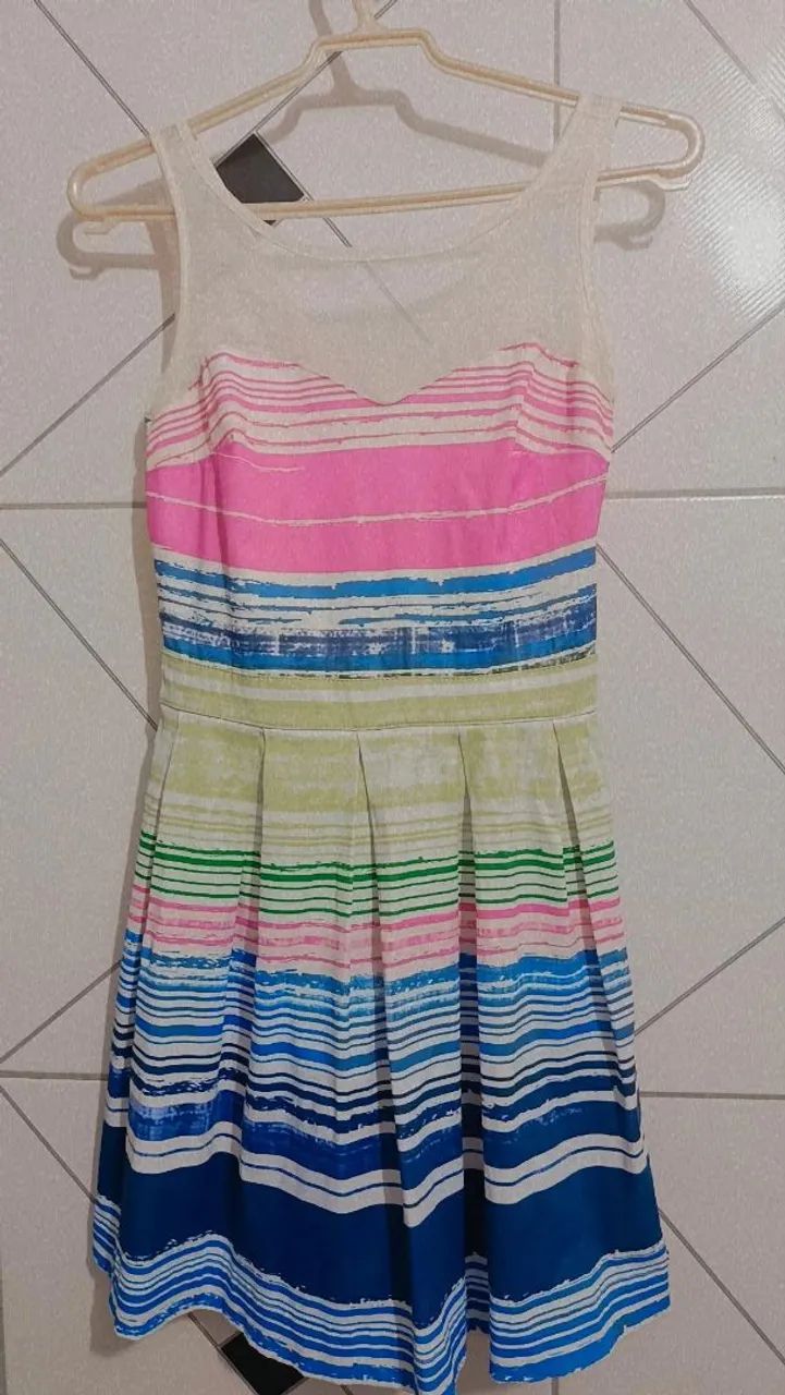 Vestido listrado da marca dmetal