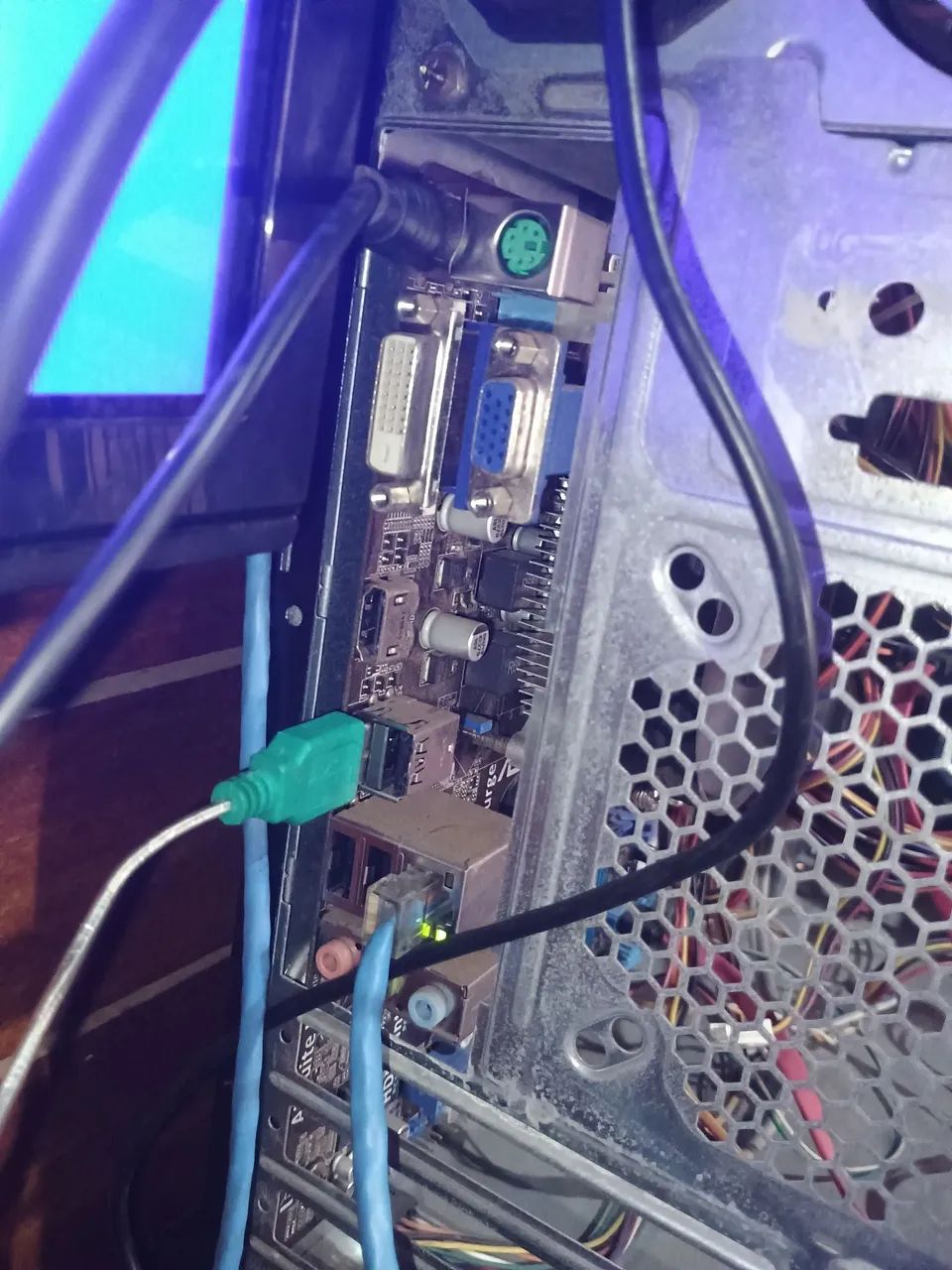 CPU i3 4 ram - Foto 3