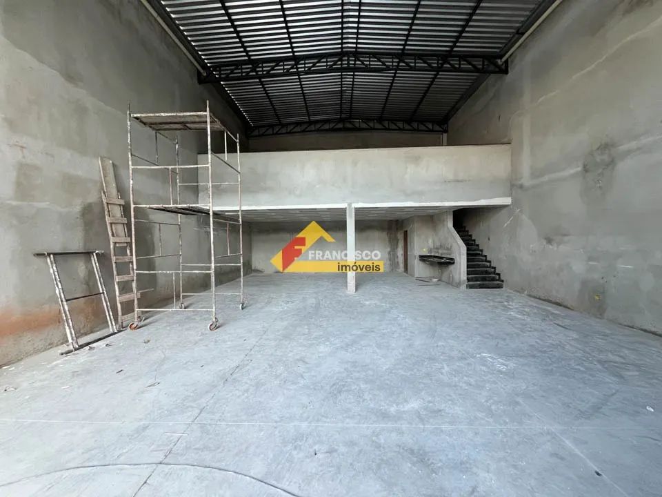 Galpão localizado no bairro Catalão - Foto 2