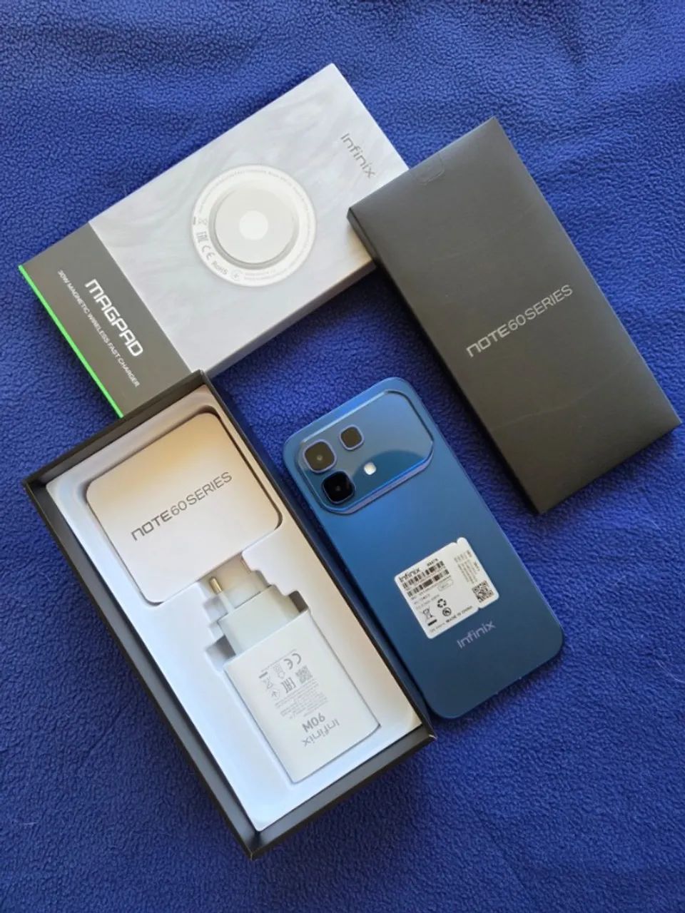 Celular Infinix Note 60 Pro 16GB (8+8)/256GB - Foto 2