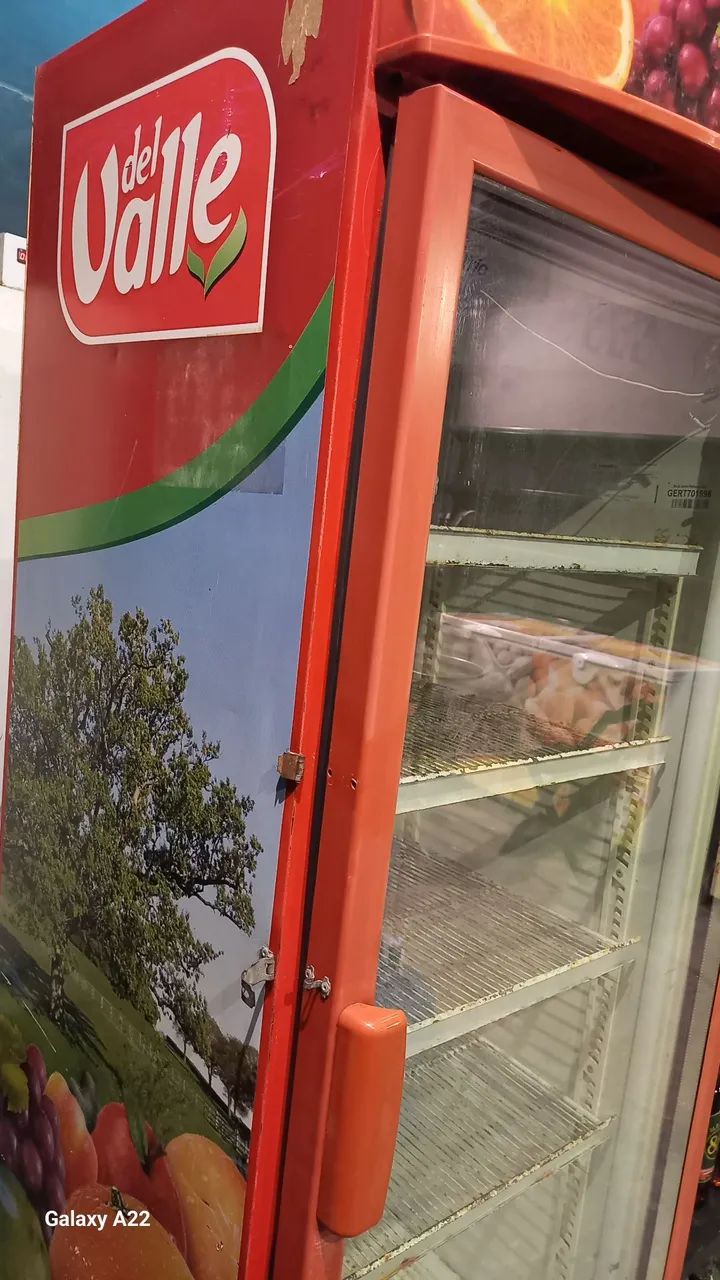 Vendo expositor metalfrio em excelente estado funcionando perfeitamente 127v  - Foto 3