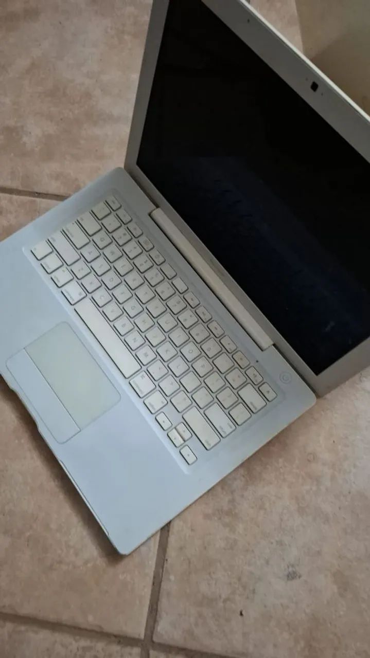 LOTE 2x MacBook Branco - Para Peças / Retirada de Componentes - Foto 3