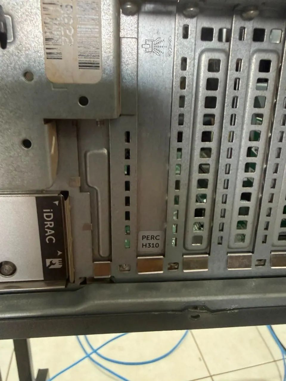 Servidor DELL T320 XEON E5 64 Gb de RAM 2 TB SAS - Foto 5