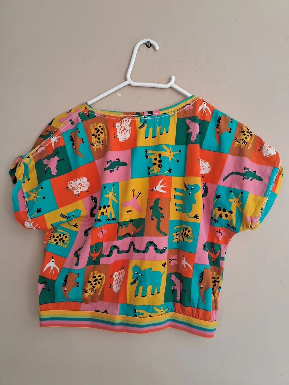 Blusa fábula bichinhos  - Foto 3