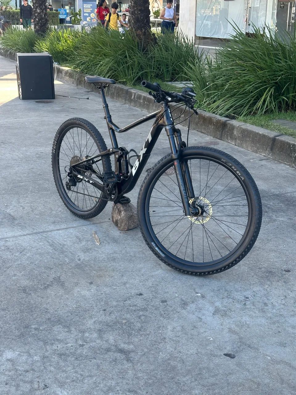 Bike full suspencion Carbono 