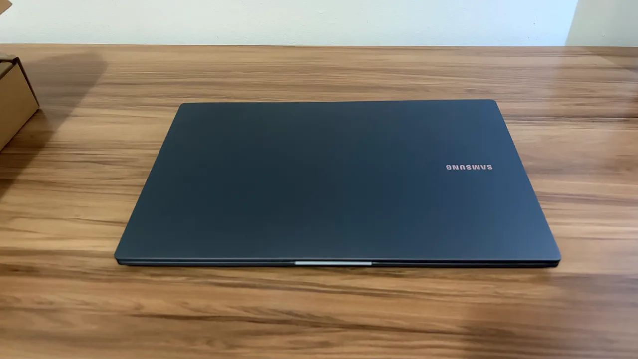 Notebook Samsung Galaxy Book4, Windows 11 Home, Intel Core i3, 8GB, 256GB SSD - Foto 2