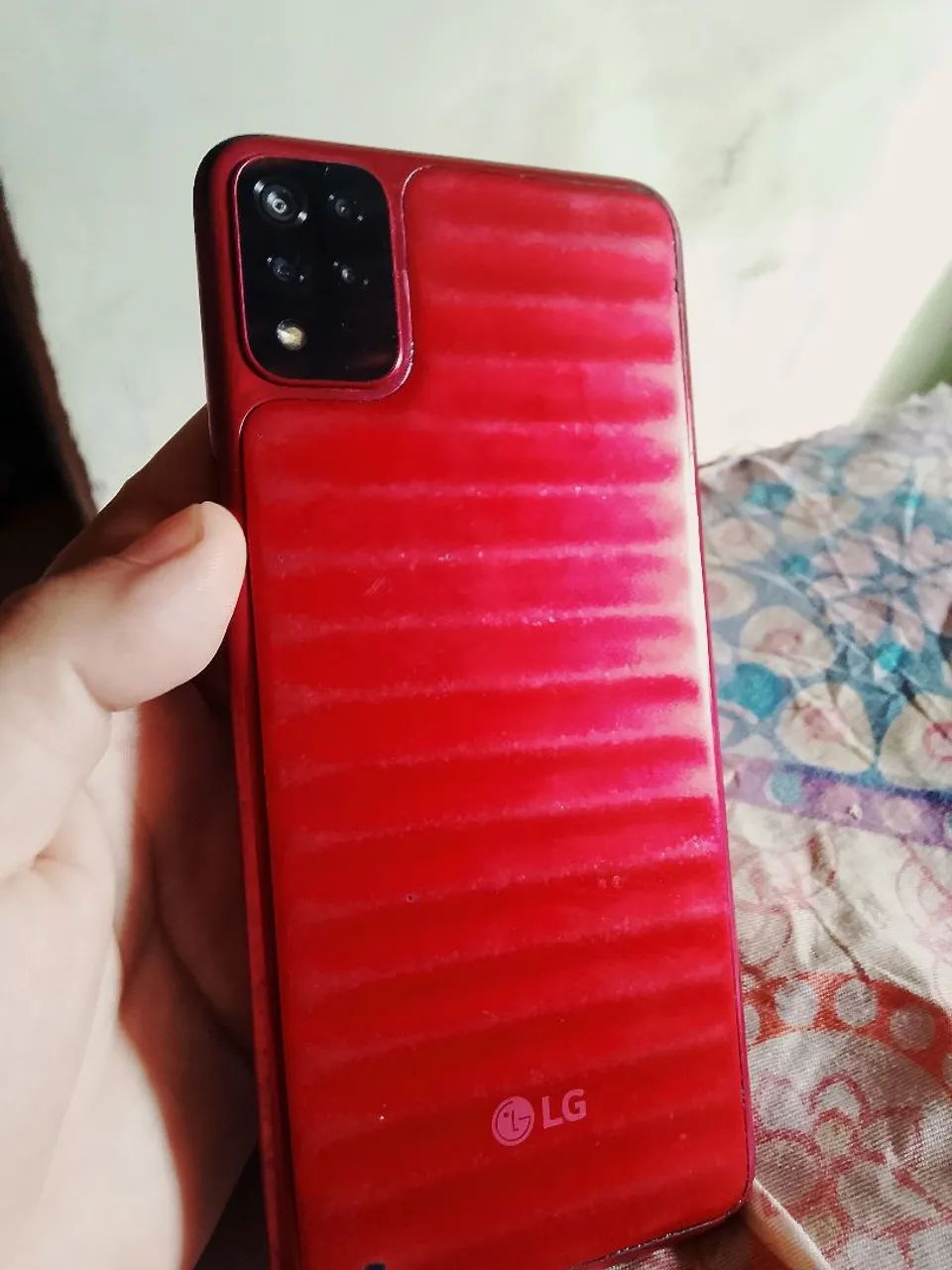 Celular LG K52 para retirada de peças.