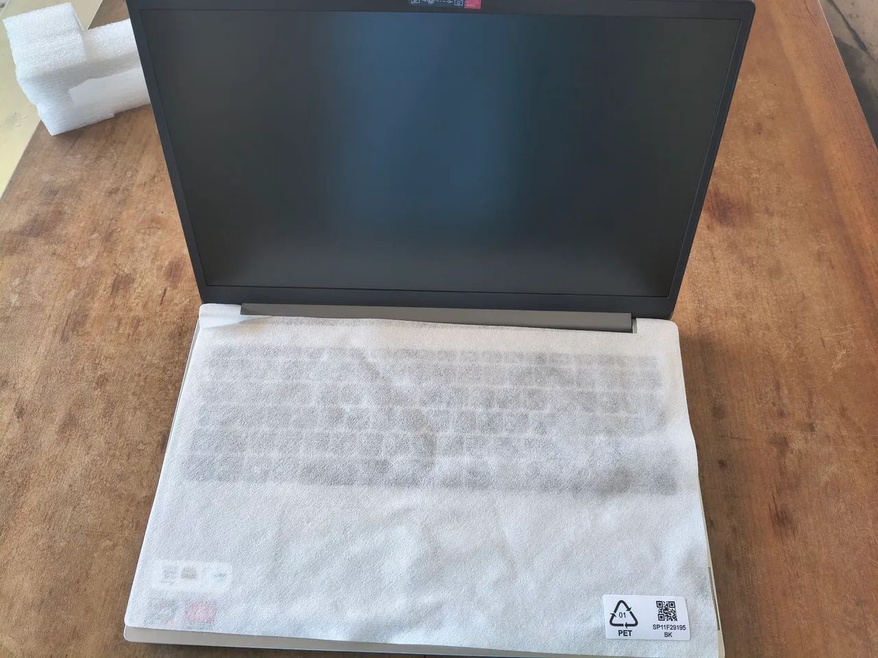 Vendo notebook Lenovo novo - Foto 2