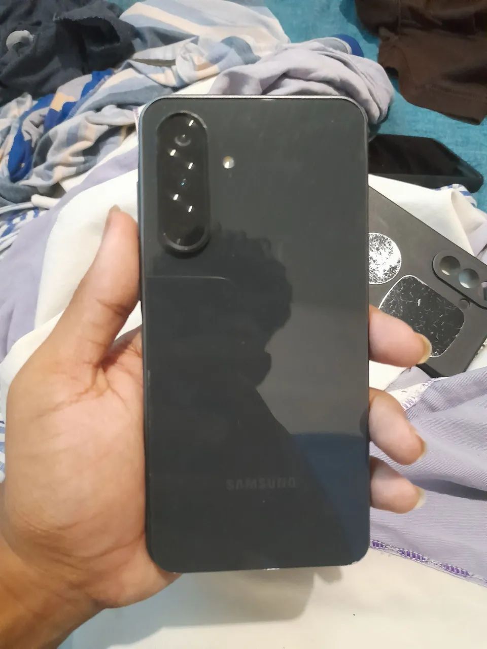 A36 5G 256GB com defeito 