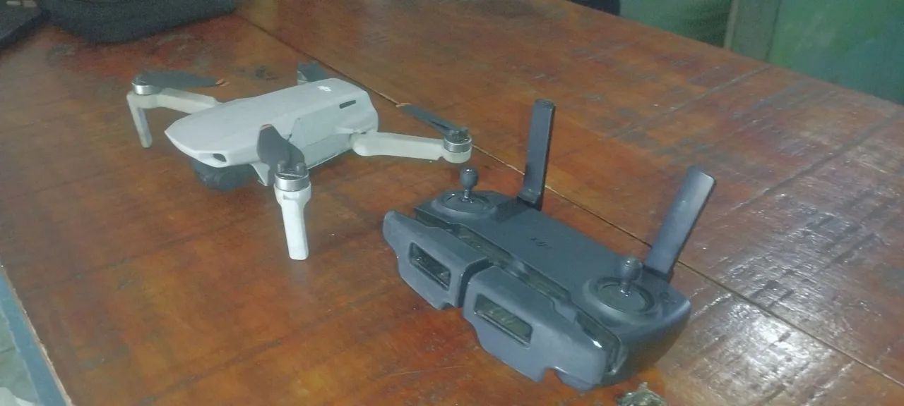 Drone DJI Mini SE - Excelente Estado, Pronto para Voar - Foto 2