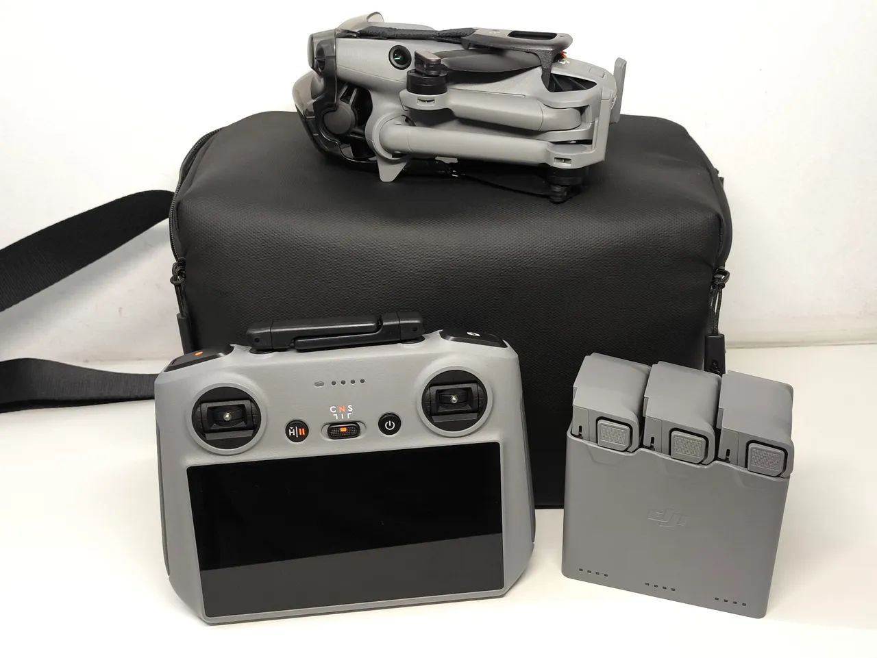 Dji mini 5 pro combo fly more plus completo , forneço aula de voo completa de cortesia - Foto 4