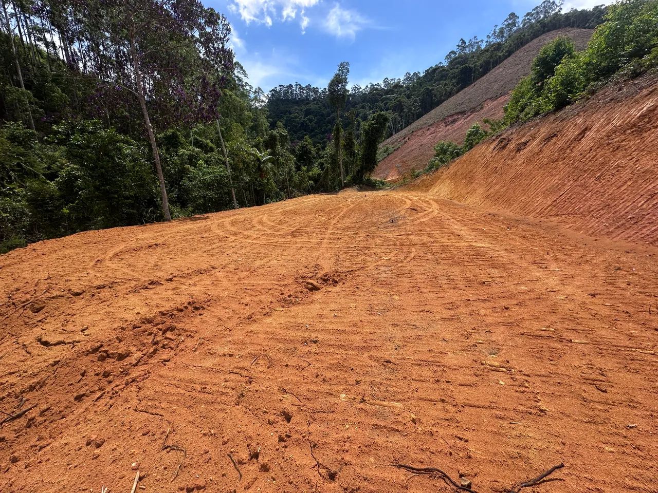 Terreno C/Escrit. D.Martins 200.000,00  - Foto 4