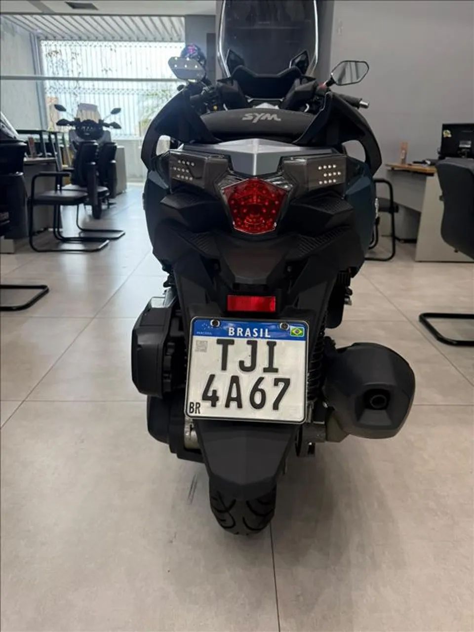DAFRA CRUISYM 300 - Foto 3