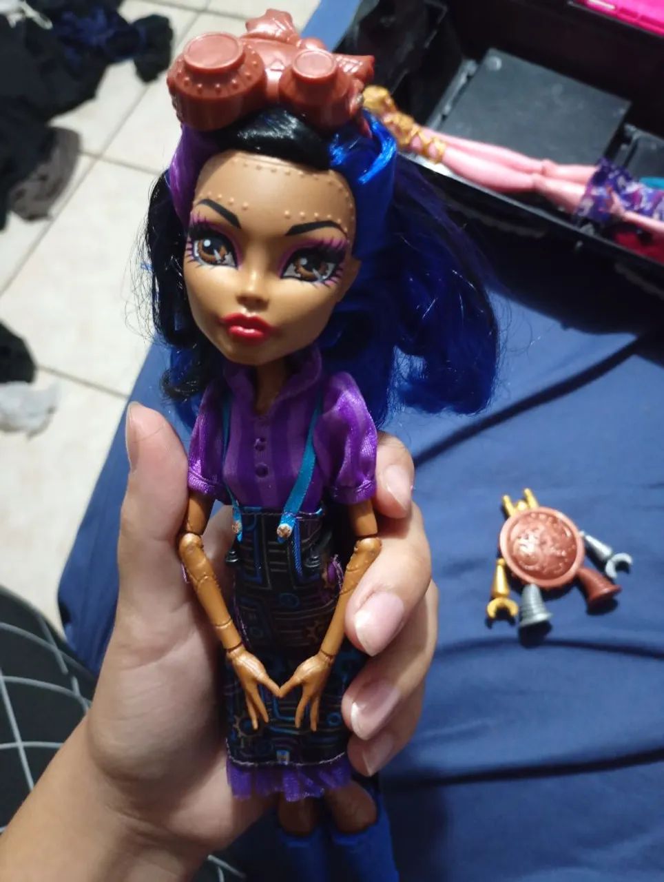 Moster high Rebecca semi nova 