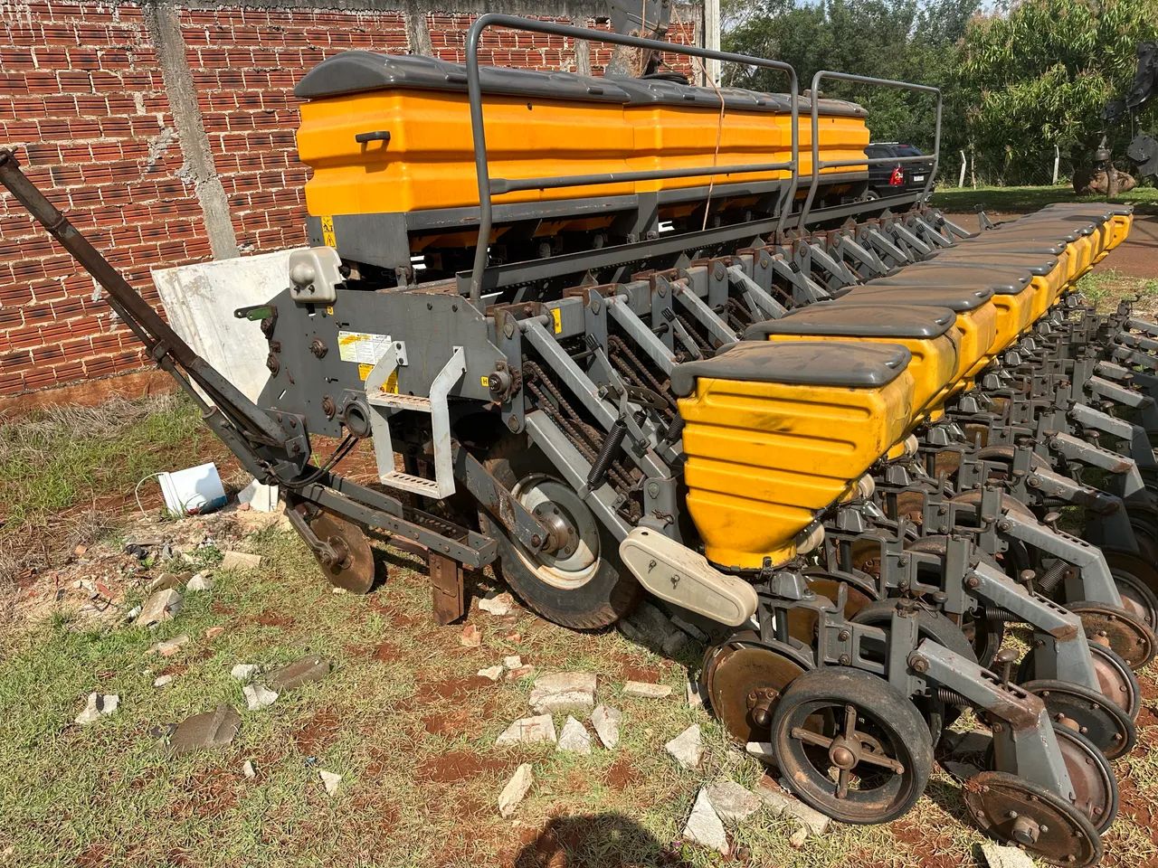 PLANTADEIRA. VALTRA.  11 linhas  2012 - Foto 4