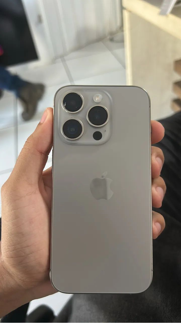 iPhone 15 pro 256g  - Foto 2