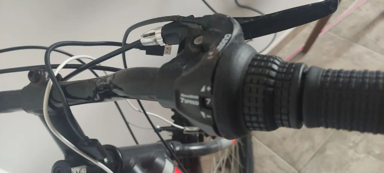 Bicicleta Aro 24 RockRider St100 Decathlon  - Foto 2