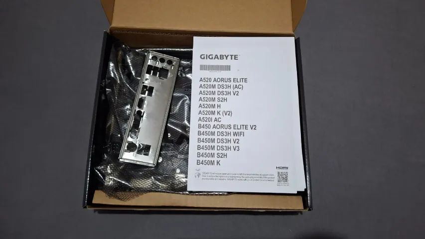 Placa-mãe Gigabyte A520M H Micro ATX AM4 - Foto 2