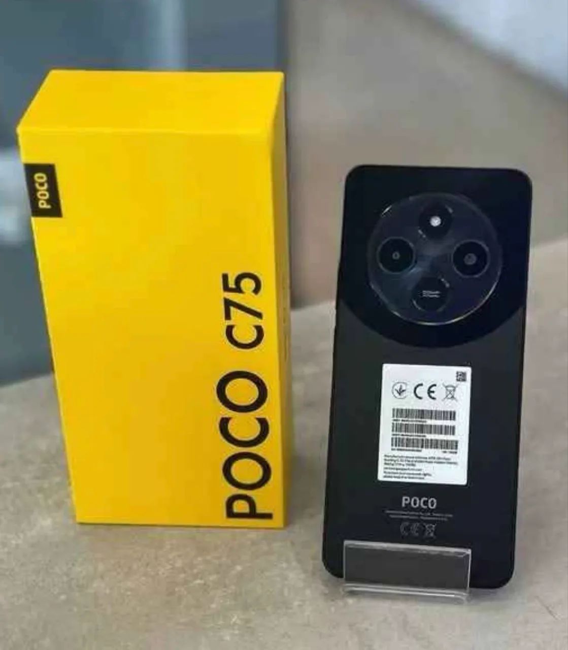 Poco C75 / 256GB - Foto 4