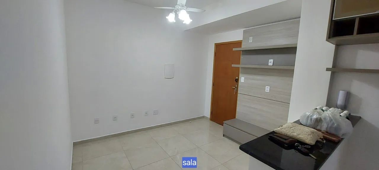 Alugo ap 2 quartos em Barbosa Laje com garagem