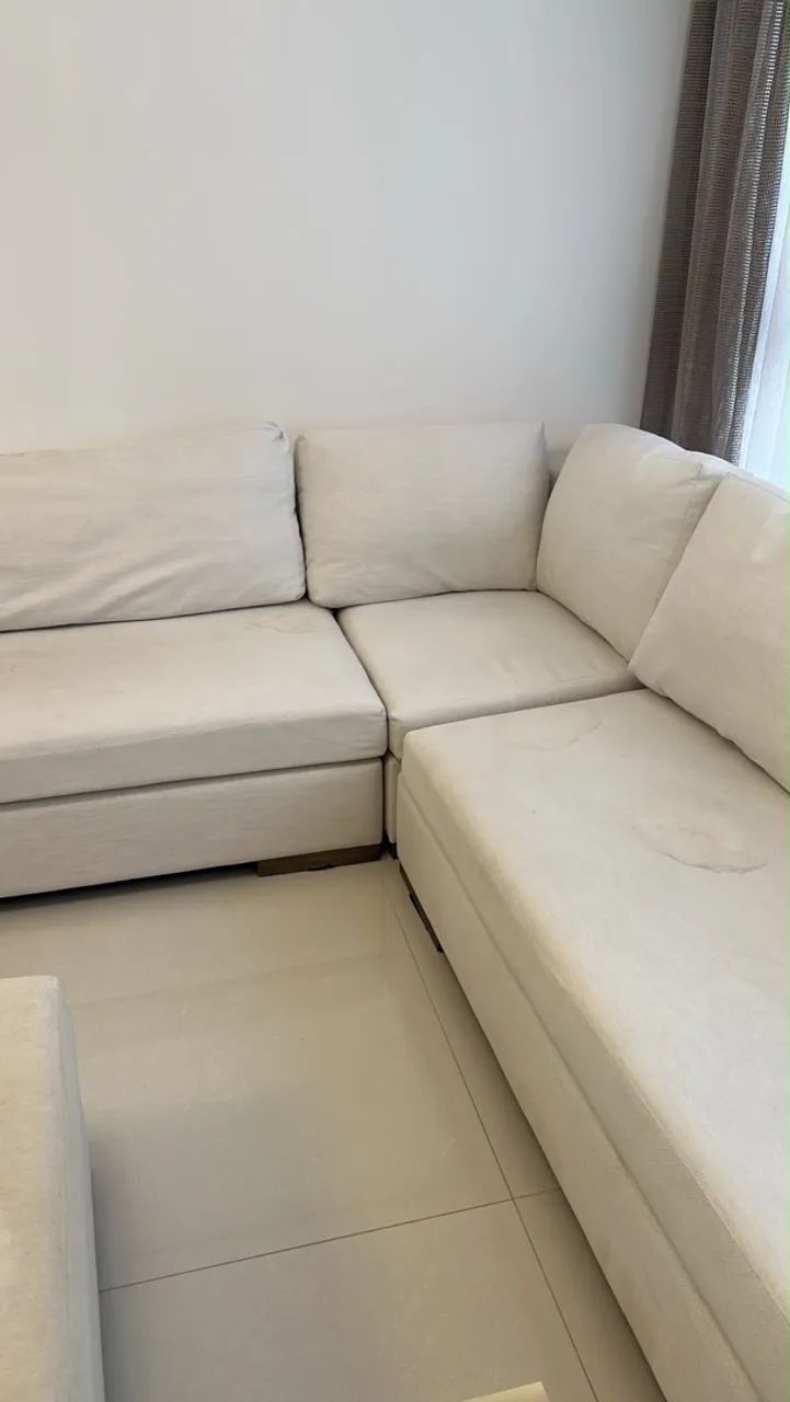 Sofá de canto modular em L + puff, marca Sierra - Foto 2