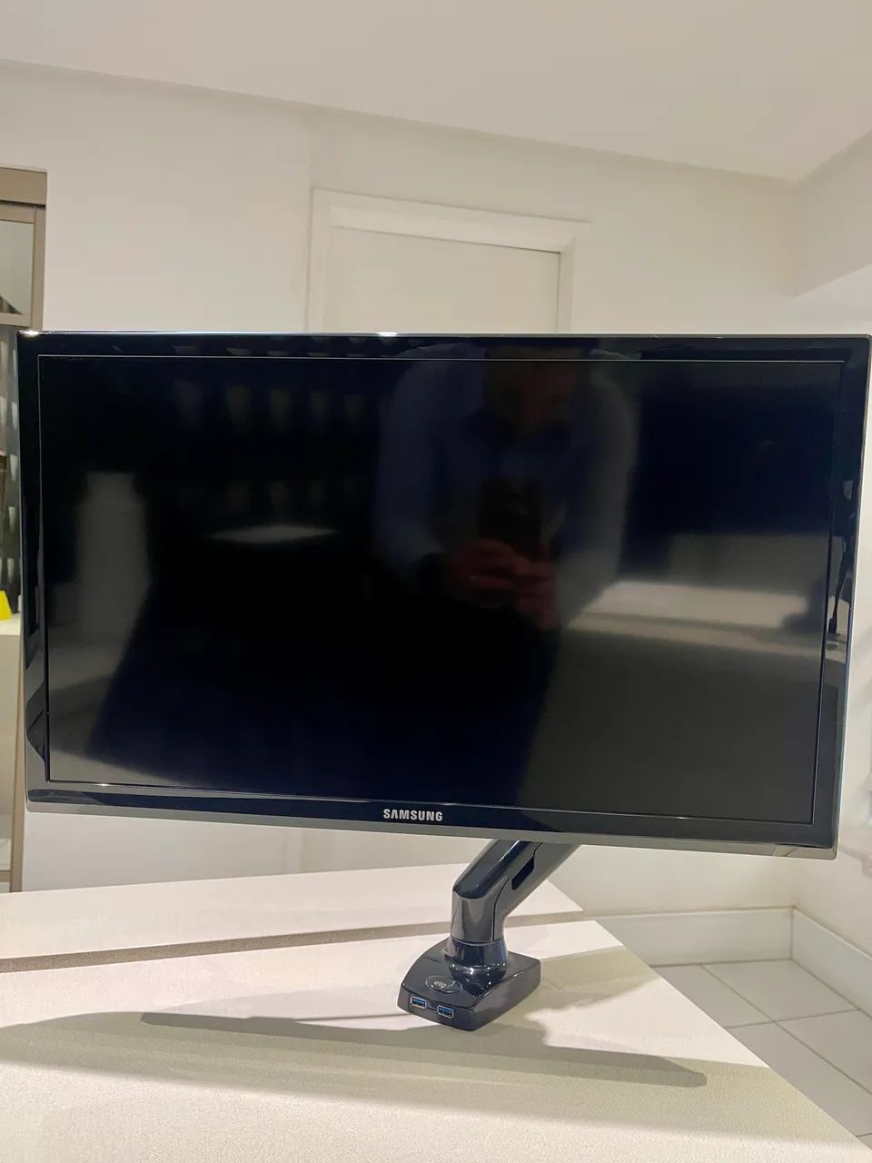 ? Monitor TV Samsung 24? LED - Modelo T24D310LH ?