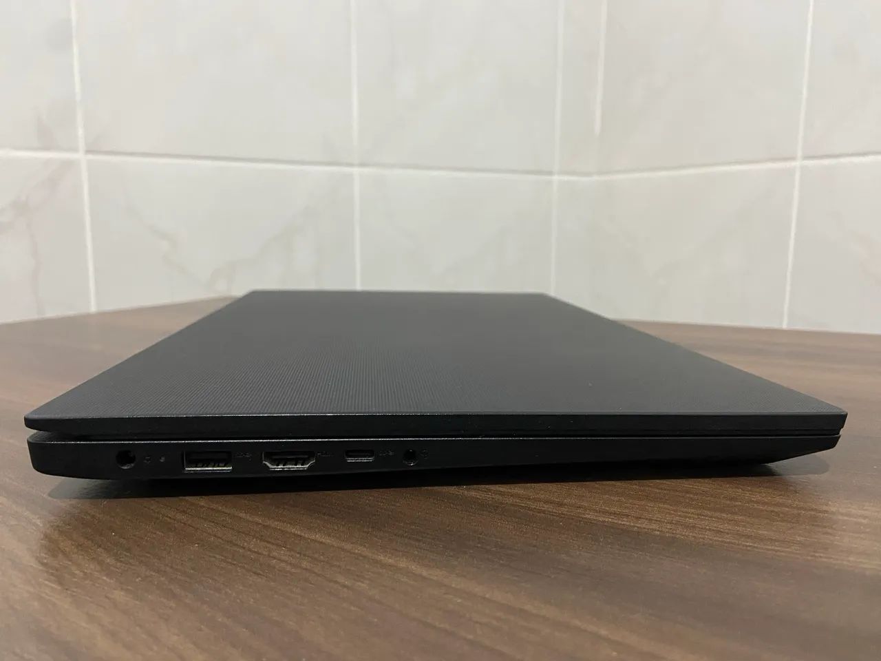 Notebook Lenovo V15 G2 ITL 8GB i5 11 geração  - Foto 2
