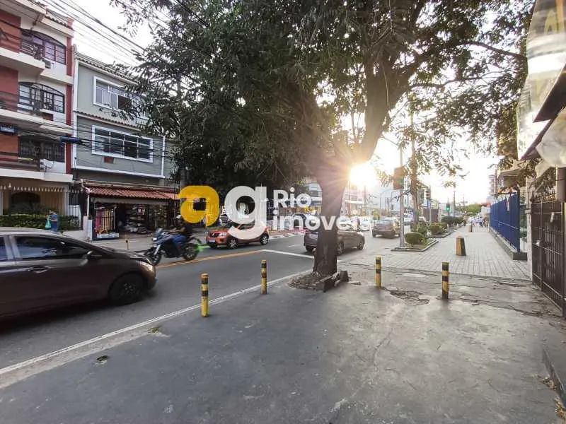 Loja : / Comercial / Vila Valqueire