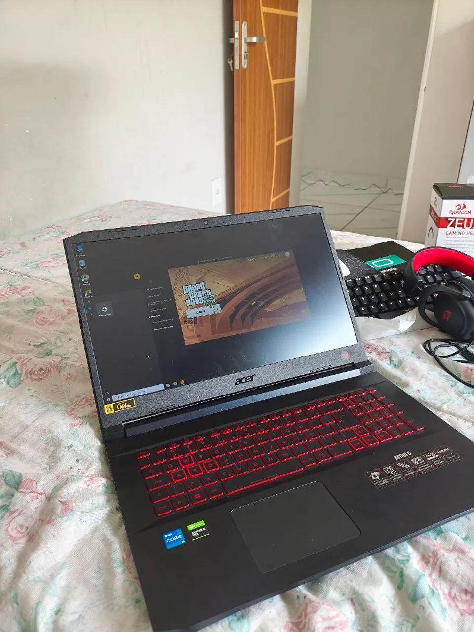 Acer Nitro 5 + Periféricos