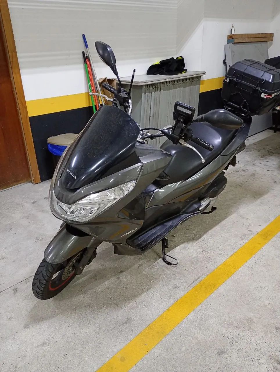 PCX 150 cc 2017, bem conservada  - Foto 2