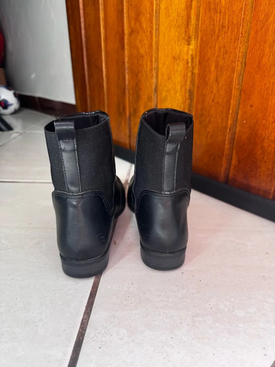 Bota cano médio moleca TAM 36 semi nova  - Foto 4