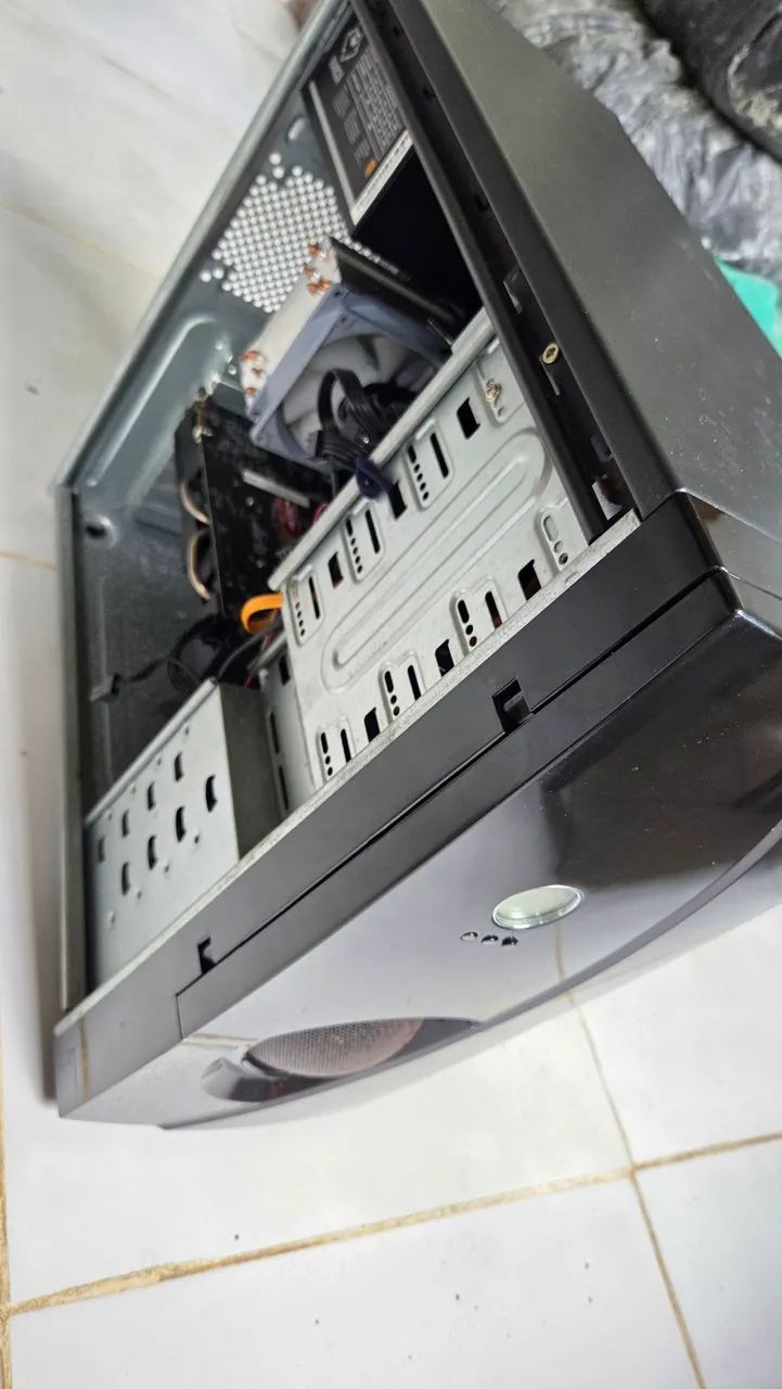 VENDO PC COMPLETO COM PLACA DE VÍDEO.  - Foto 3