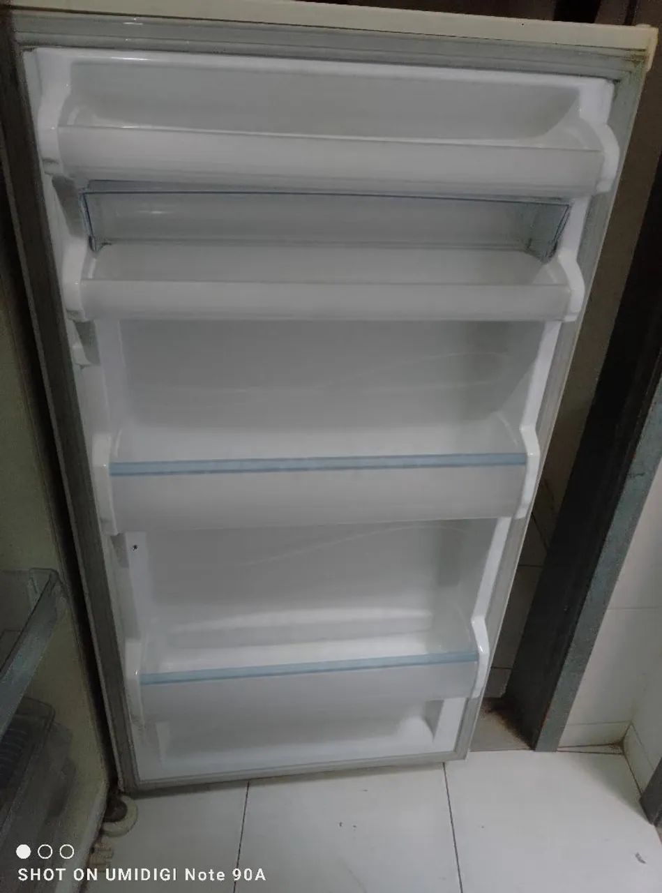 Vendo geladeira Consul  - Foto 5