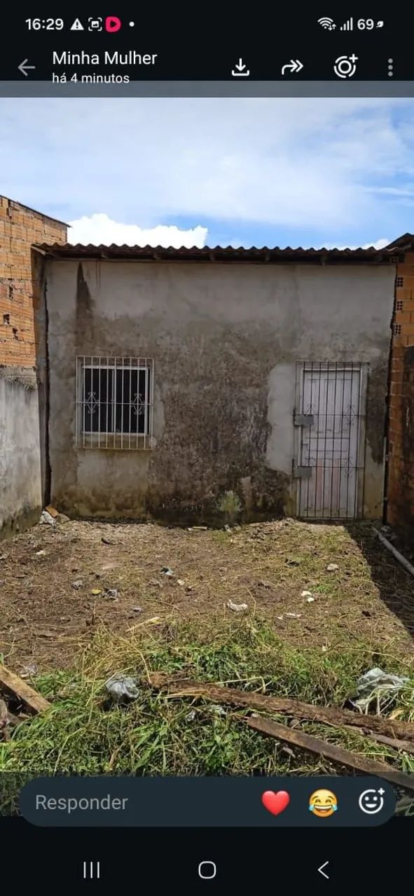 Vende-se terreno com uma casa de um cômodo pronta 