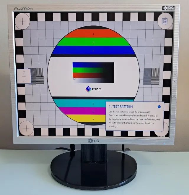 Monitor LCD LG 17" L1753T-SF em perfeito estado - Foto 2
