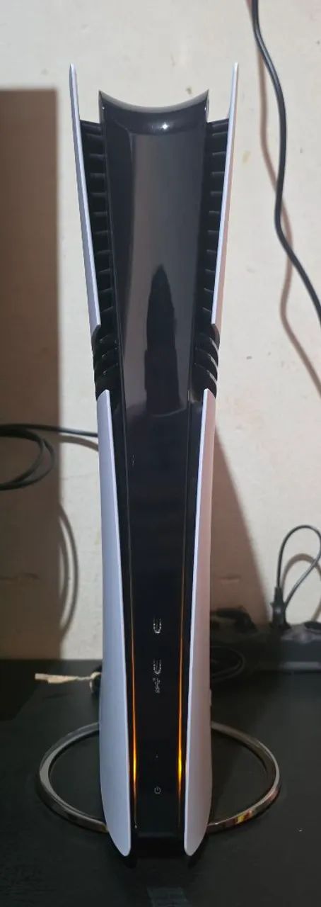 PlayStation 5 Pro - 2 TB - Foto 2