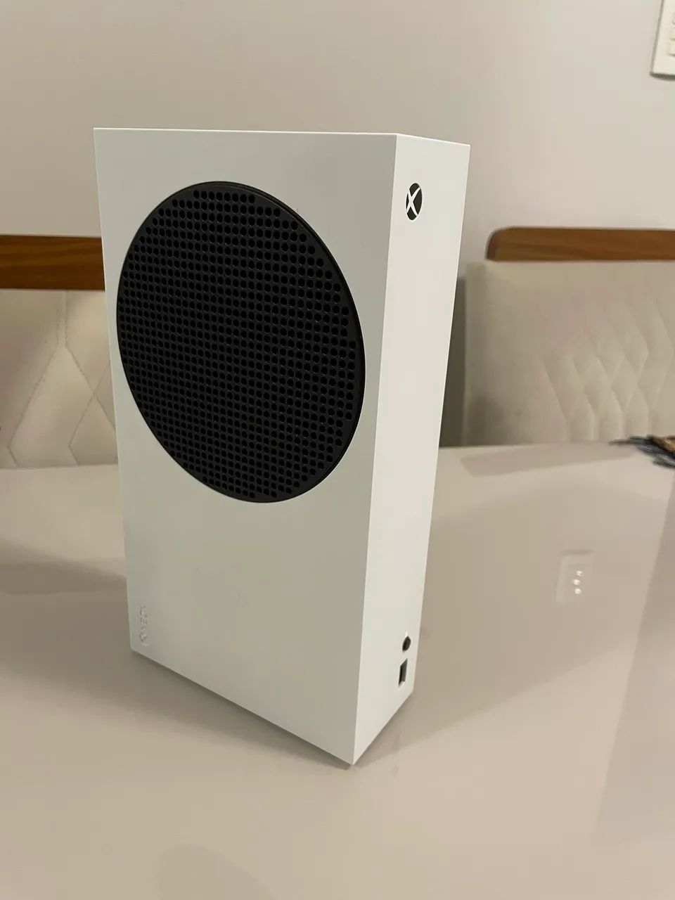 Xbox Series S 512GB + 2 Controles Originais + HD Externo 1TB