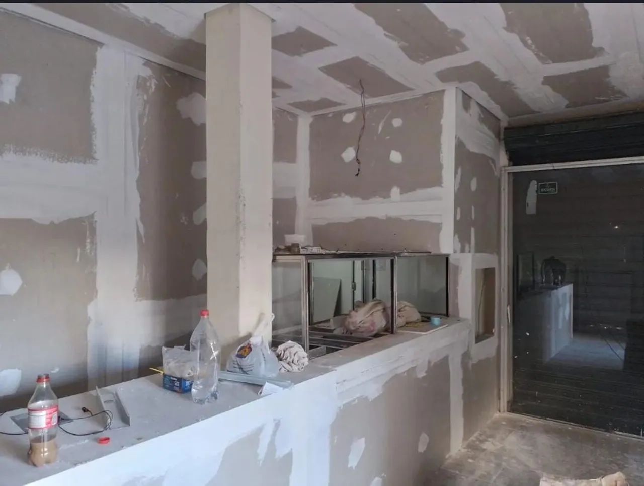 Pedreiro /Serviço de Gesso em Drywal / Pintor  - Foto 5