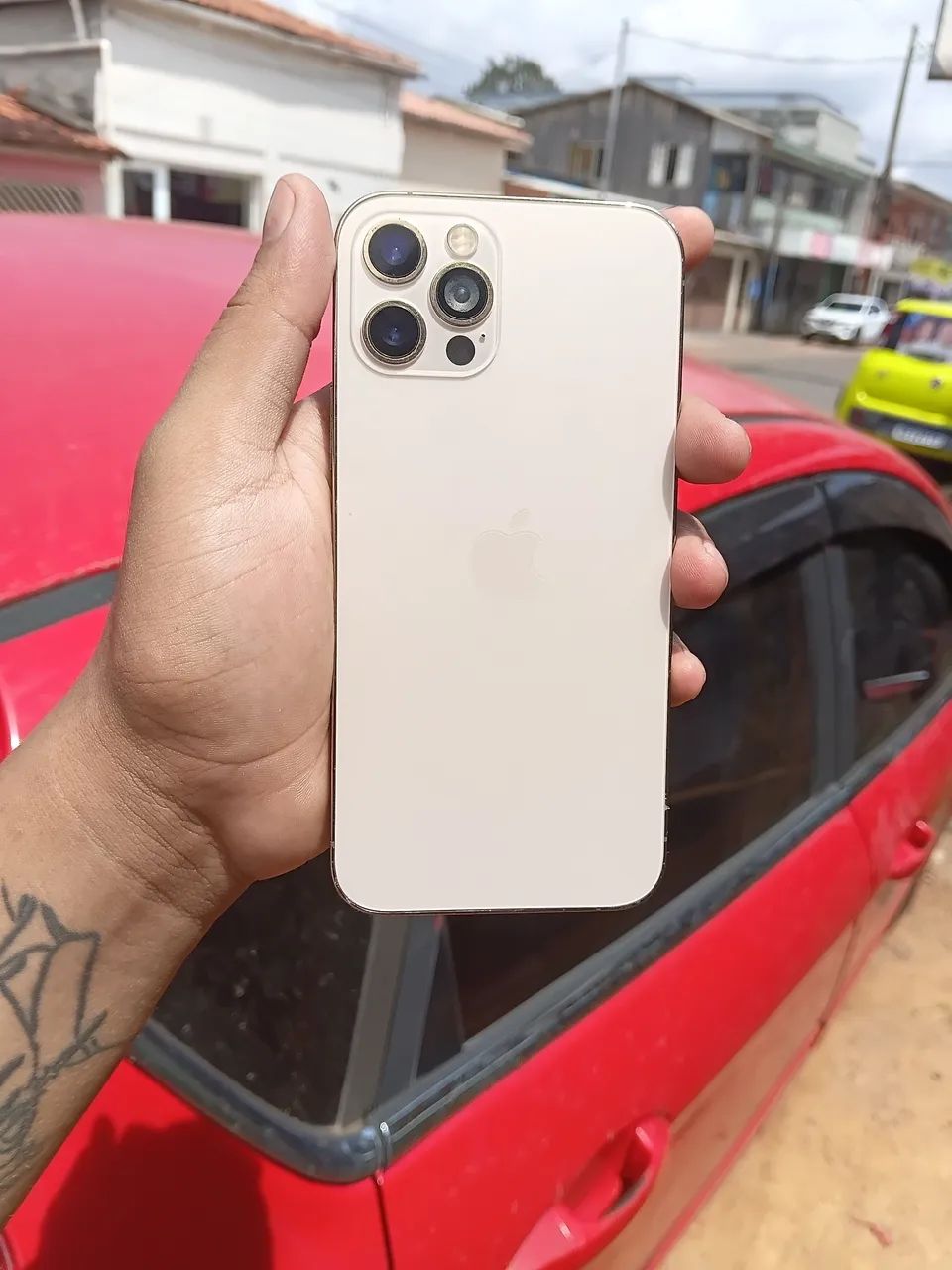 iPhone 12 Pro  - Foto 2