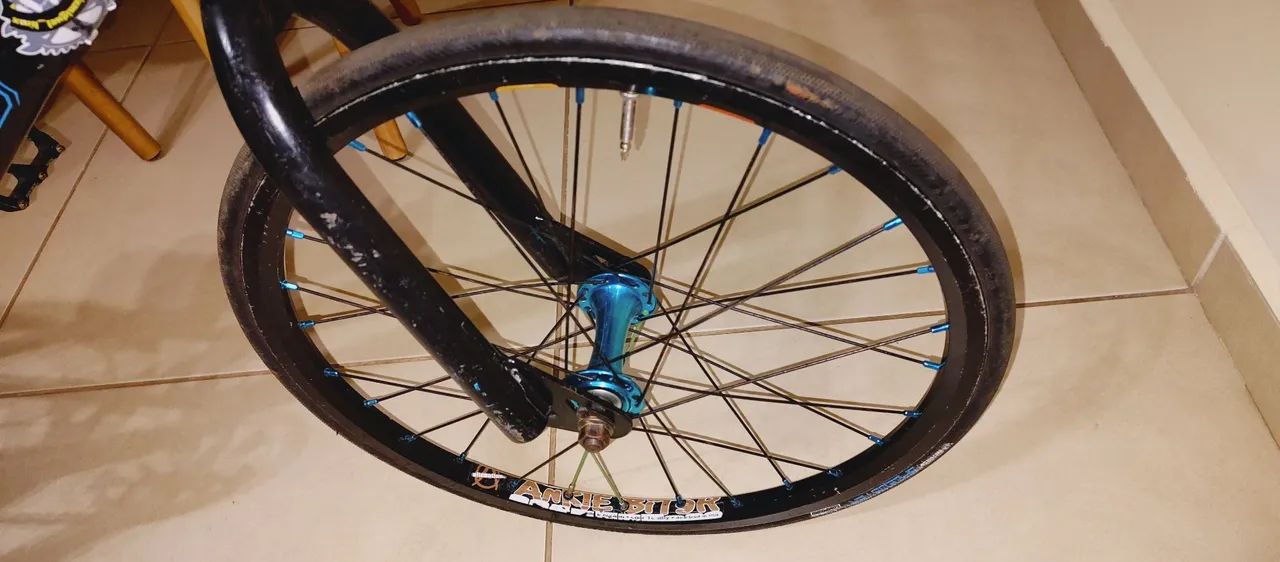Bicicleta  - Foto 3